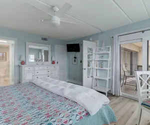 Photo 5 - Spotted Sandpiper Condo Easy access to Pier, Pool and Beach Access are Steps Away by RedAwning