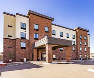 Photo 2 - Cobblestone Hotel & Suites - Superior Duluth