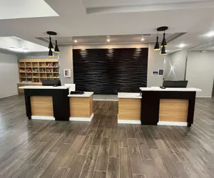 Photo 4 - La Quinta Inn & Suites by Wyndham Coralville Iowa City