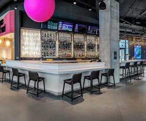 Photo 4 - Aloft Columbus Easton