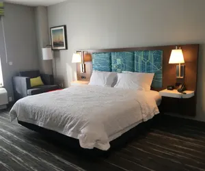 Photo 4 - Hampton Inn Old Bridge
