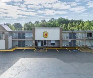 Photo 2 - Super 8 by Wyndham Morganton