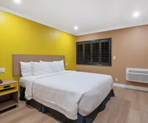 Photo 4 - Hotel H-Wood