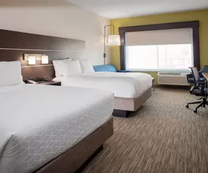 Photo 4 - Holiday Inn Express and Suites El Paso North, an IHG Hotel