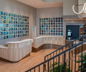 Photo 4 - Hilton Garden Inn Austin University Capitol District