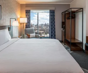 Photo 5 - Hilton Garden Inn Austin University Capitol District