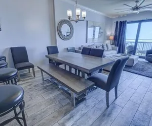 Photo 3 - Grand Pointe 304 3 Bedroom Condo by RedAwning