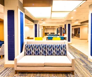 Photo 3 - Holiday Inn Express & Suites Harrisonburg University Area by IHG