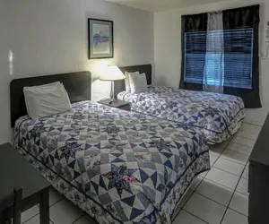 Photo 5 - Richard's Motel