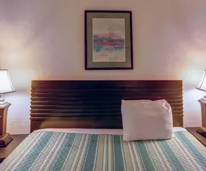 Photo 3 - Richard's Motel
