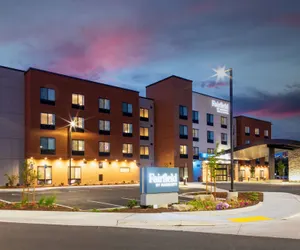 Photo 2 - Fairfield Inn & Suites by Marriott Medford