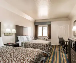 Photo 5 - Royal Relax Inn
