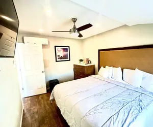 Photo 2 - Coastal Sands Inn