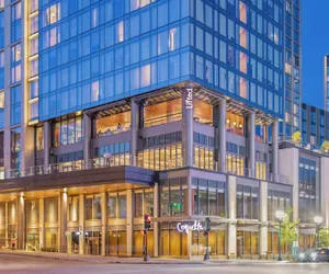 Photo 2 - Omni Boston Hotel at the Seaport