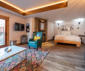 Photo 2 - Studio Efficiency Unit With Balcony Over Mountaineer Square 1 Bedroom Condo - No Cleaning Fee! by RedAwning