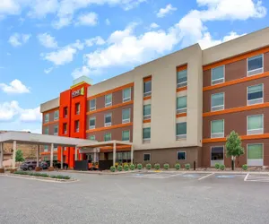 Photo 2 - Home2 Suites by Hilton Pocatello, ID