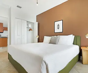 Photo 5 - Roami at Sunny Isles