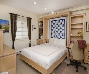 Photo 4 - Vantage Point Condo 307