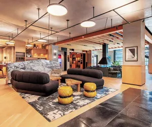 Photo 4 - The Shay Hotel