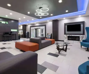 Photo 5 - La Quinta Inn & Suites by Wyndham Muskogee