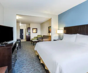 Photo 5 - Holiday Inn Express & Suites Floresville, an IHG Hotel