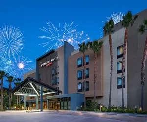 Photo 2 - SpringHill Suites Anaheim Maingate