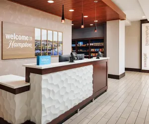 Photo 4 - Hampton Inn & Suites Chattanooga/Hamilton Place