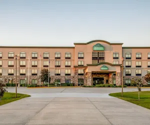 Photo 2 - Wingate by Wyndham Slidell/New Orleans East Area