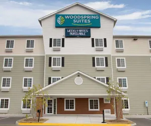 Photo 2 - WoodSpring Suites Chesapeake - Norfolk Greenbrier