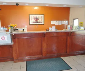 Photo 3 - Americas Best Value Inn Brownsville