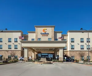 Photo 2 - Comfort Suites