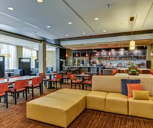 Photo 5 - Courtyard by Marriott Bridgeport Clarksburg