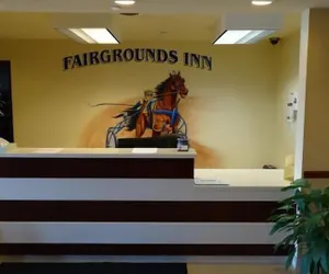 Photo 4 - Fairgrounds Inn