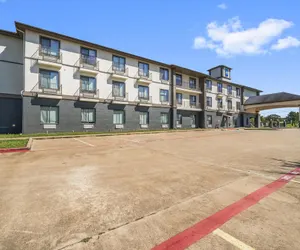 Photo 2 - Americas Best Value Inn & Suites Livingston