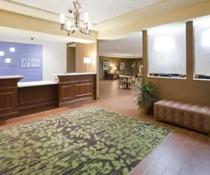 Photo 4 - Holiday Inn Express & Suites Willmar, an IHG Hotel