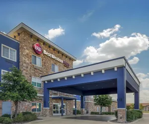 Photo 2 - Best Western Plus Fort Worth Forest Hill Inn & Suites