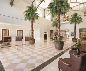 Photo 5 - Embassy Suites by Hilton Savannah Historic District