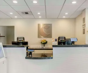 Photo 4 - Comfort Inn & Suites Pacific - Auburn