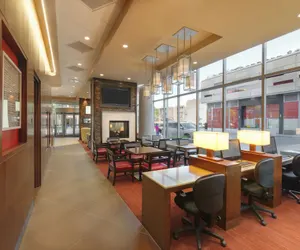 Photo 4 - Hyatt Place Chicago-South/University Medical Center