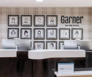 Photo 2 - Garner Gonzales by IHG