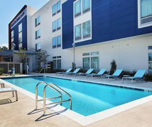 Photo 2 - SpringHill Suites Pensacola