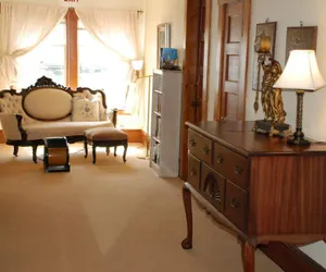 Photo 3 - Follansbee Inn