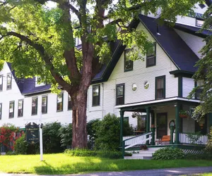 Photo 2 - Follansbee Inn