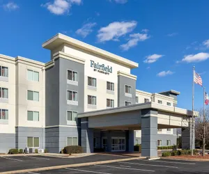 Photo 2 - Fairfield Inn & Suites by Marriott Smithfield Selma/I-95