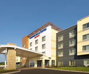 Photo 2 - Fairfield by Marriott Inn & Suites Knoxville Turkey Creek