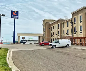 Photo 2 - Comfort Inn & Suites