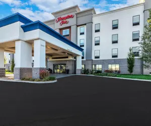 Photo 2 - Hampton Inn Middletown