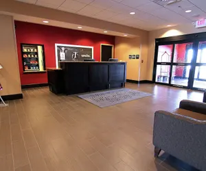 Photo 5 - Hampton Inn & Suites Grand Forks