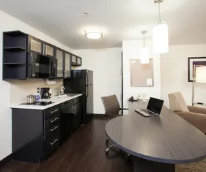 Photo 2 - Candlewood Suites New Braunfels by IHG