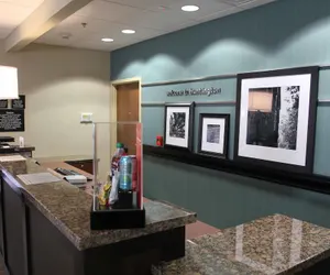 Photo 3 - Hampton Inn Huntington University Area